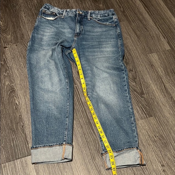 Good American Blue High Rise Jeans with Distressed Details - Picture 7 of 8